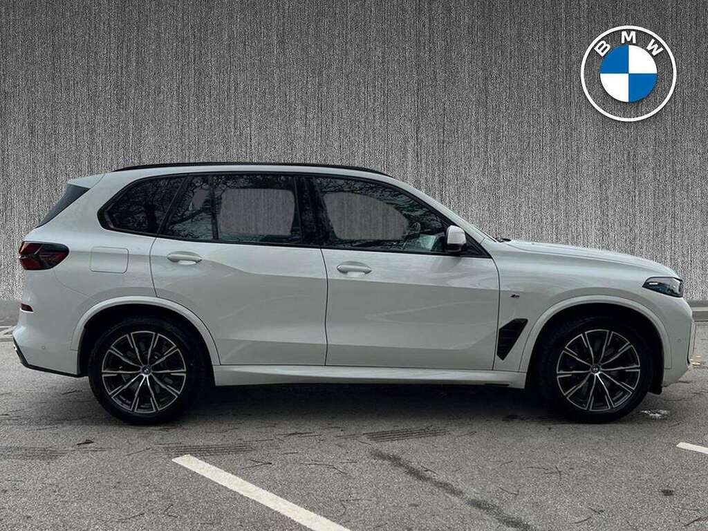 BMW X5 Xdrive50e M Sport BD25UXU White #3