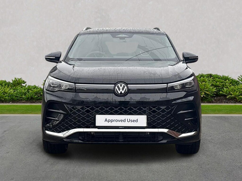 Volkswagen Tiguan 1.5 Tsi 272 Ehybrid R-line Dsg NV75BZH Black #4