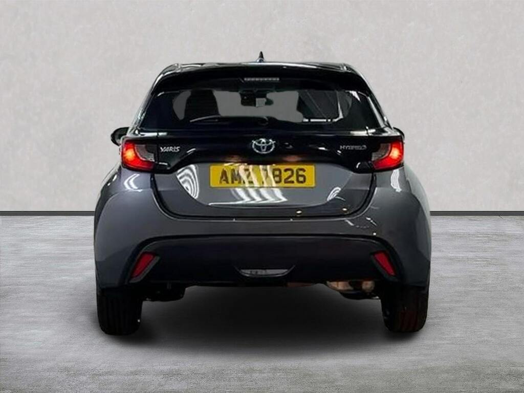Toyota Yaris 1.5 Vvt-h Icon Hatchback Hybrid E-cvt E AMZ7826 Grey #4