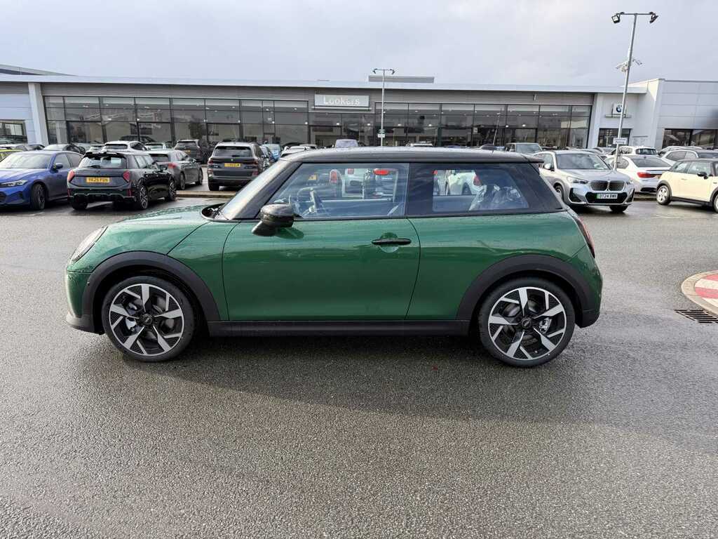 Mini Hatch 1.5 C Exclusive Level 1 Green #4