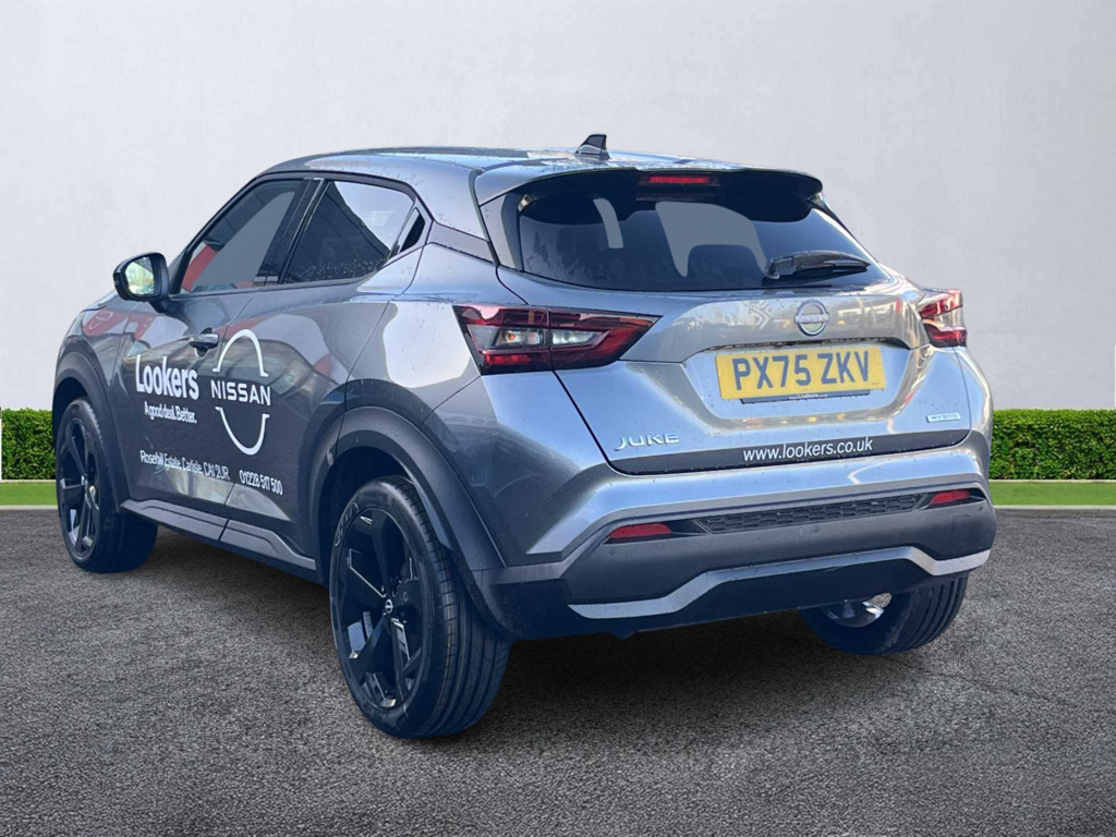 Nissan Juke 1.6 Hybrid Tekna PX75ZKV #2
