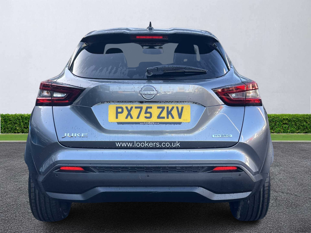Nissan Juke 1.6 Hybrid Tekna PX75ZKV #4