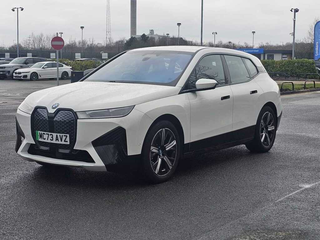 BMW iX 240Kw Xdrive40 M Sport 76.6Kwh White #3