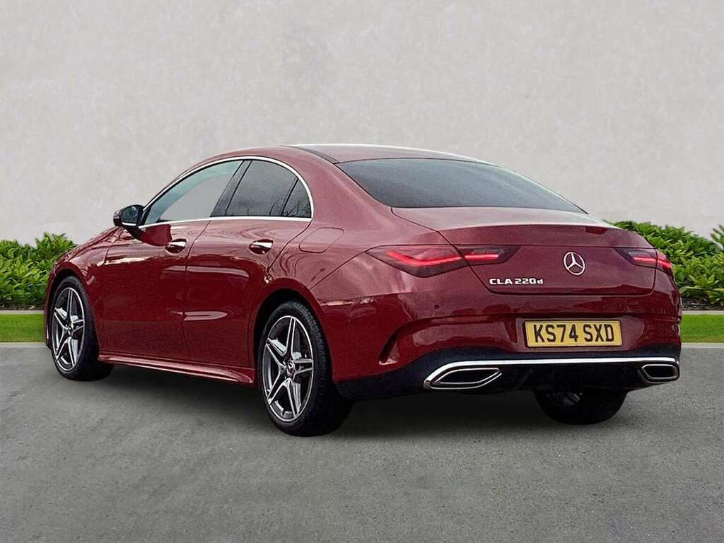 Mercedes-Benz CLA Class Cla 220D Amg Line Executive Tip Red #2