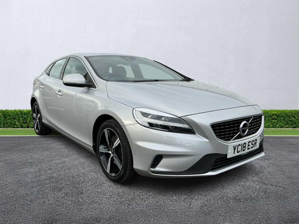 Volvo V40 T2 122 R Design Nav Plus Silver