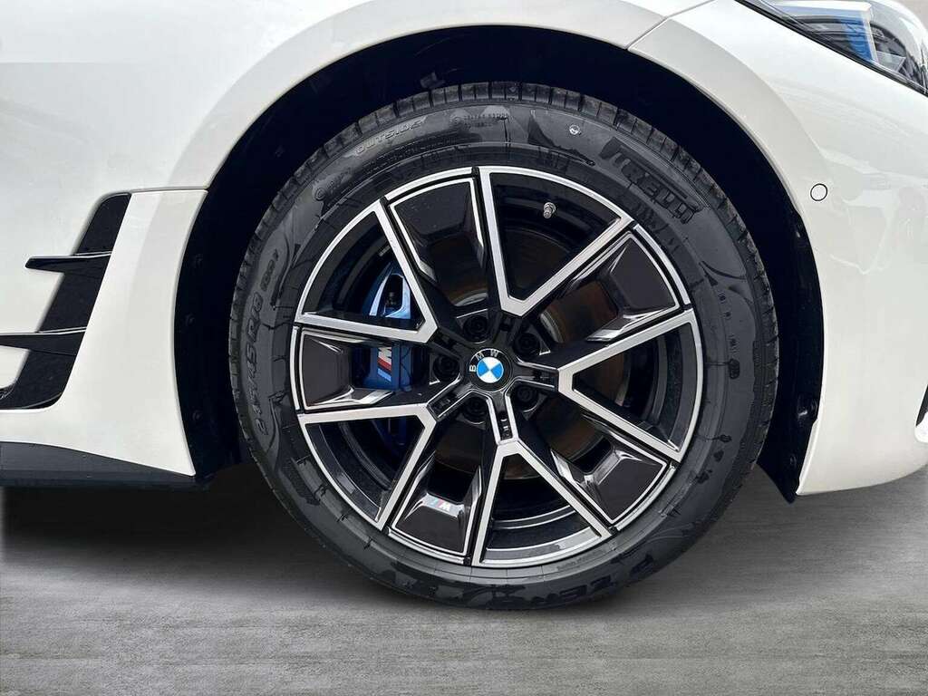 BMW i4 400Kw M50 83.9Kwh 18 Alloy DX75KUR White #6