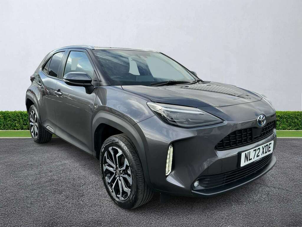 Toyota Yaris Cross 1.5 Hybrid Design Cvt Grey