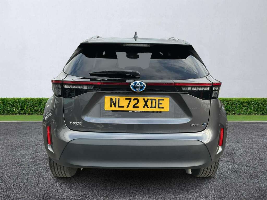 Toyota Yaris Cross 1.5 Hybrid Design Cvt NL72XDE Grey #4