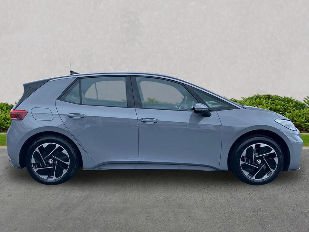Volkswagen ID.3 Pro 59Kwh Hatchback 204 Ps NG75AZD Grey #2