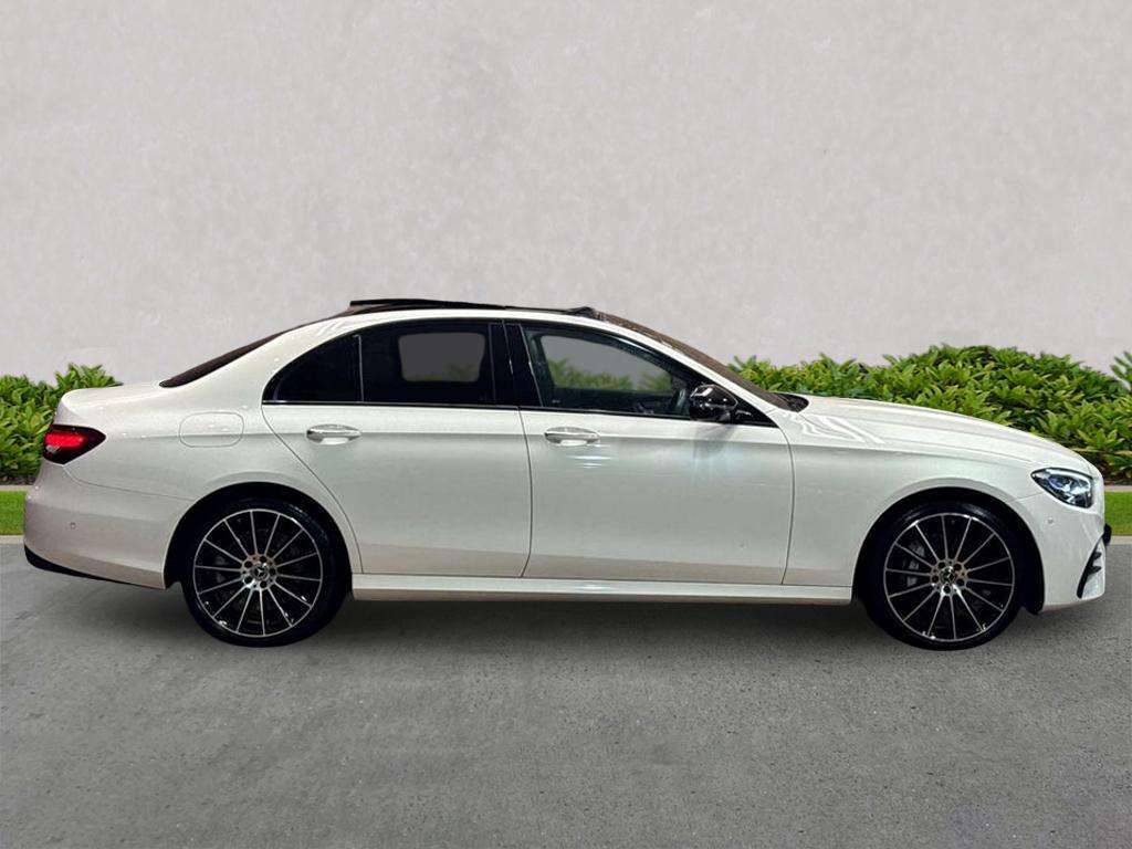 Mercedes-Benz E Class E450 4Matic Amg Line Night Ed Prem 9G-tronic White #5