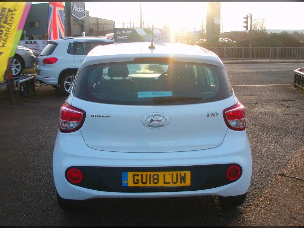 Hyundai I10 1.0 Se 5-Door GU18LUW White #5