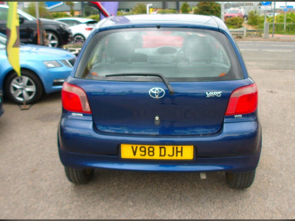 Toyota Yaris 1.0 Gs 3-Door Blue #6