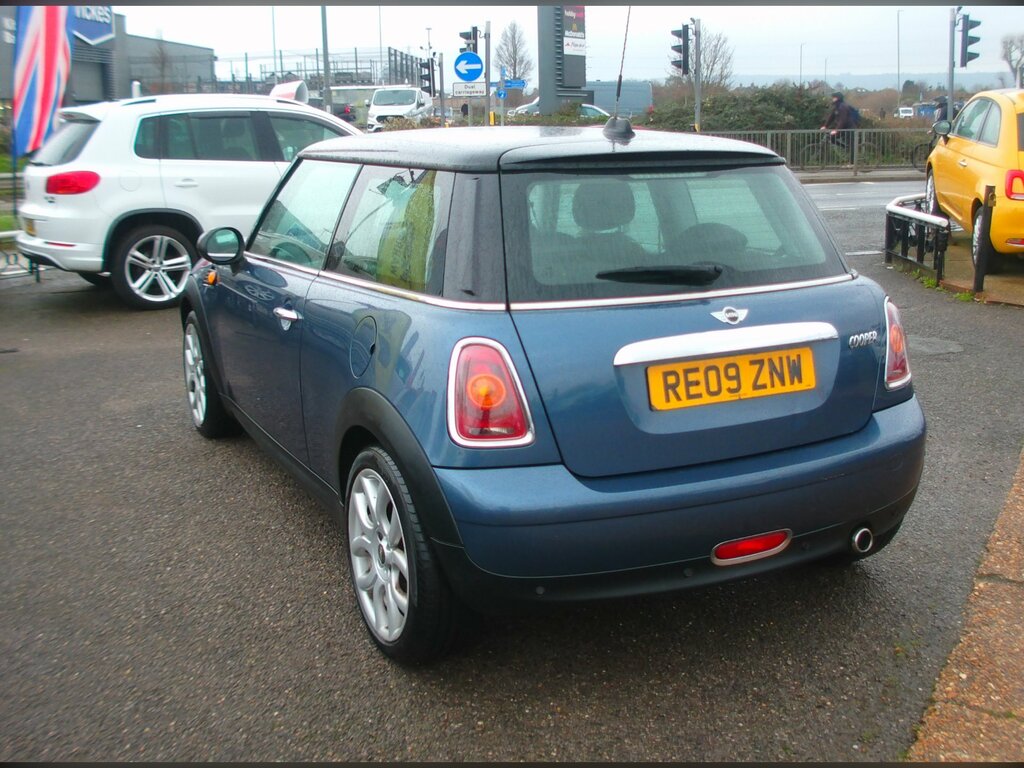Mini Hatch 1.6 Cooper Hatchback Euro 4 120 RE09ZNW Blue #4