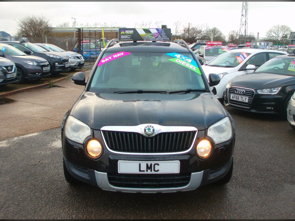Skoda Yeti 2.0 Tdi Elegance Suv 4Wd Euro 5 Black #2