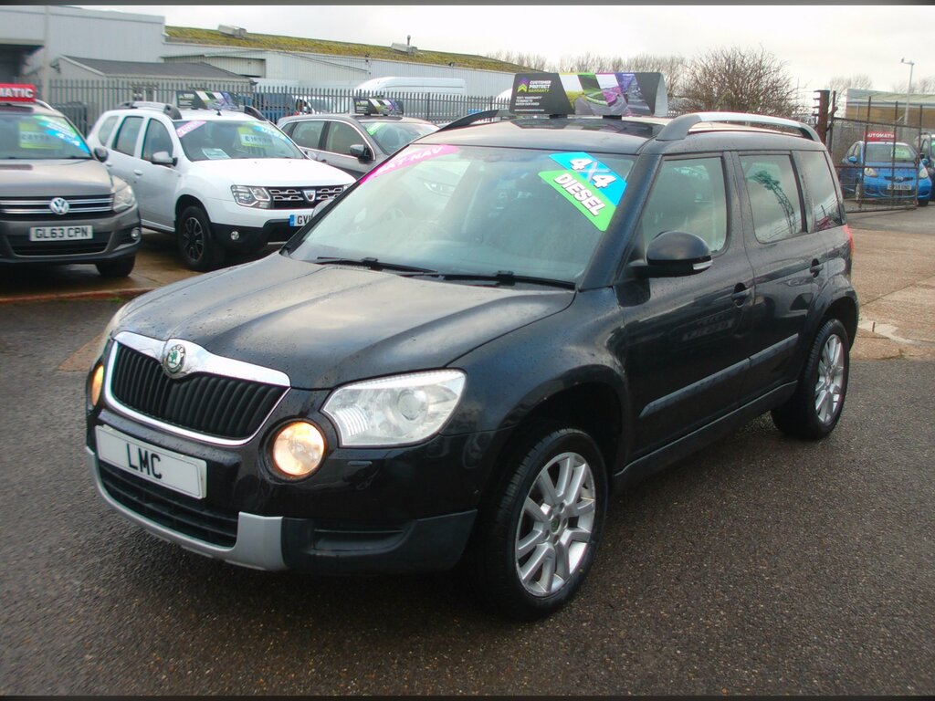 Skoda Yeti 2.0 Tdi Elegance Suv 4Wd Euro 5 Black #3