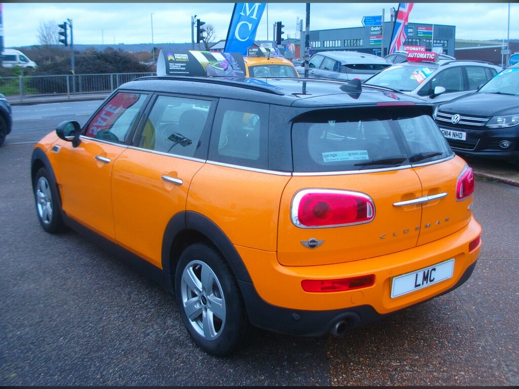 Mini Clubman 1.5 Cooper Estate 6Dr Euro 6 Ss GV16CFE Orange #4