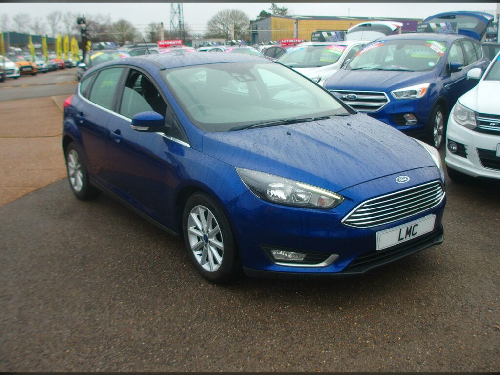 Ford Focus 1.0T Ecoboost Titanium Hatchback Blue