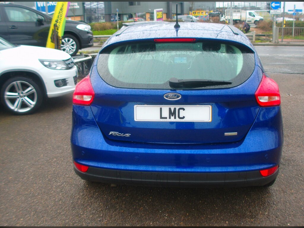 Ford Focus 1.0T Ecoboost Titanium Hatchback GK18VUW Blue #5