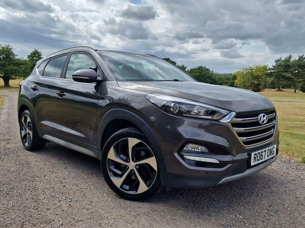 Hyundai Tucson 2 0 Crdi Premium 4Wd Euro 6 Grey