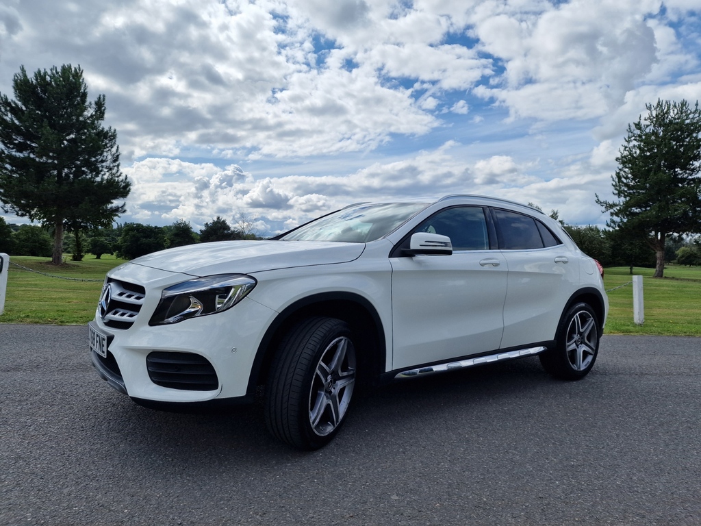 Mercedes-Benz GLA Class 1 6 Gla200 Amg Line Executive 7G Dct Euro 6 S S White #3