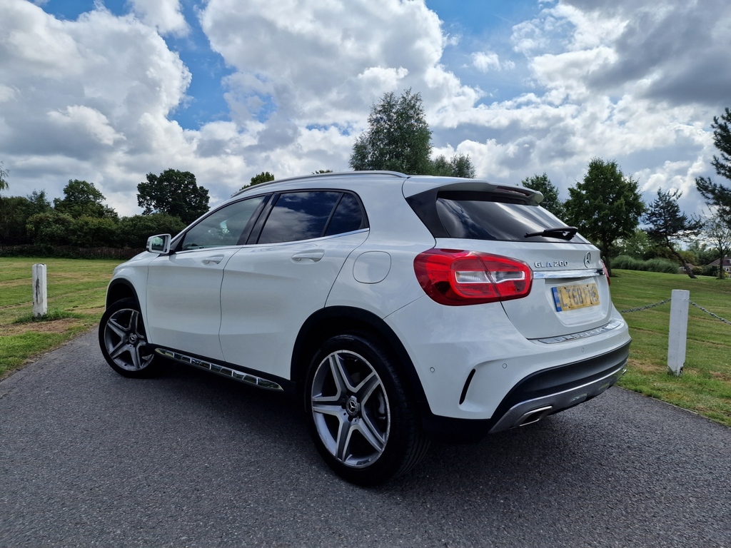 Mercedes-Benz GLA Class 1 6 Gla200 Amg Line Executive 7G Dct Euro 6 S S White #4