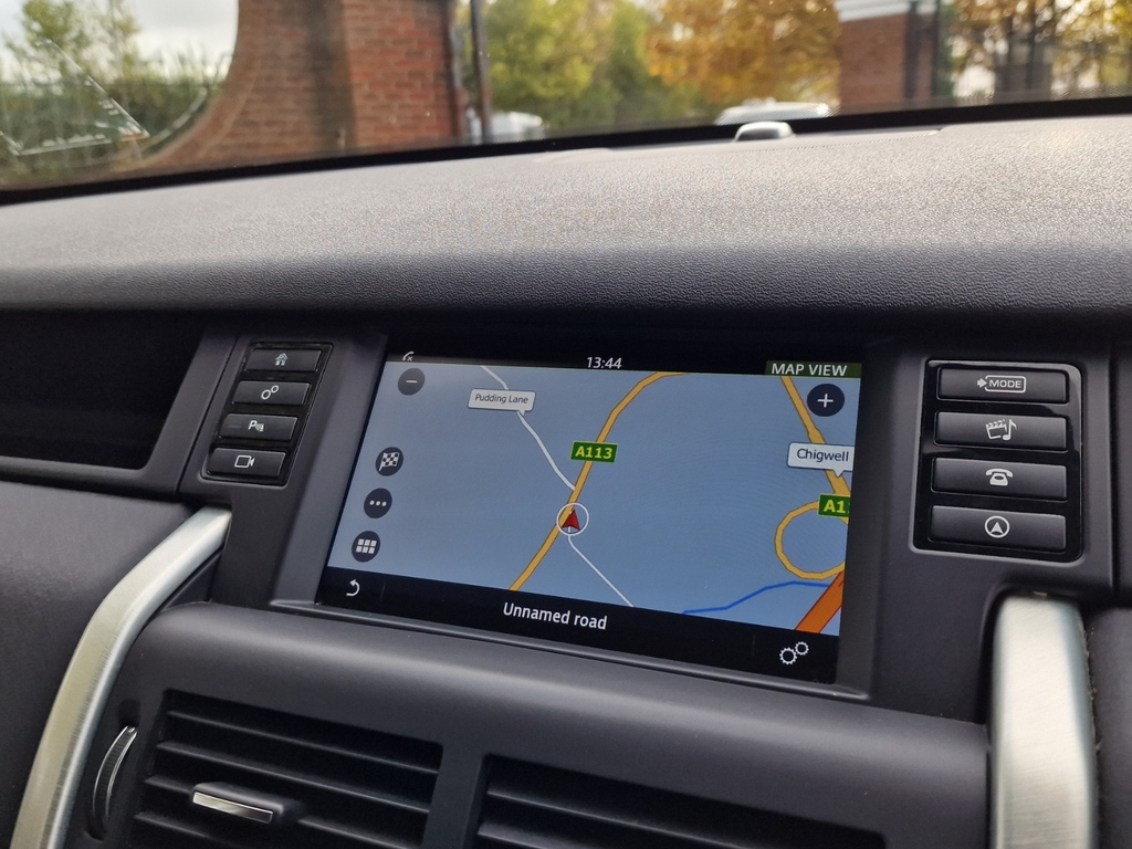 Land Rover Discovery Sport 2 0 Td4 Hse 4Wd Euro 6 S S LA18ZYH #4