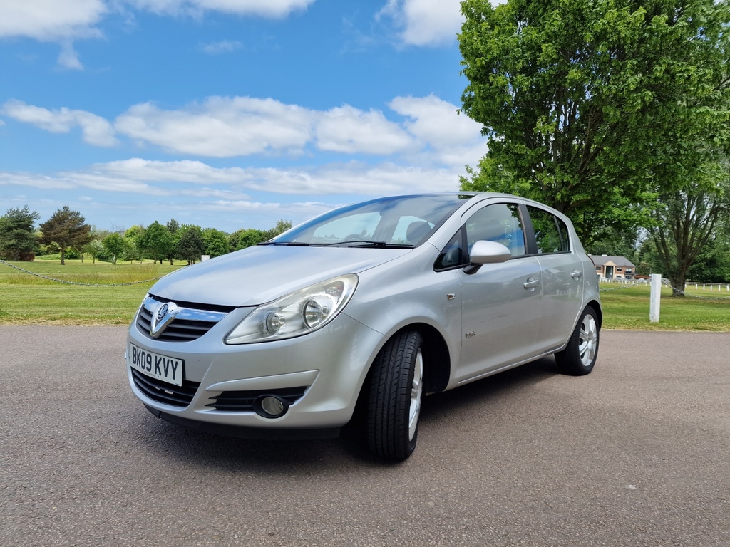 Vauxhall Corsa 1 4I 16V Design A C BK09KVY Silver #3