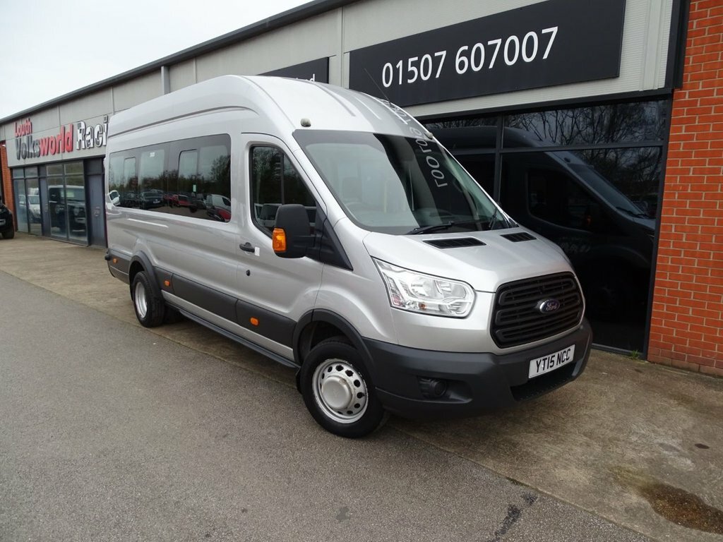 Ford Transit Custom Minibus Silver