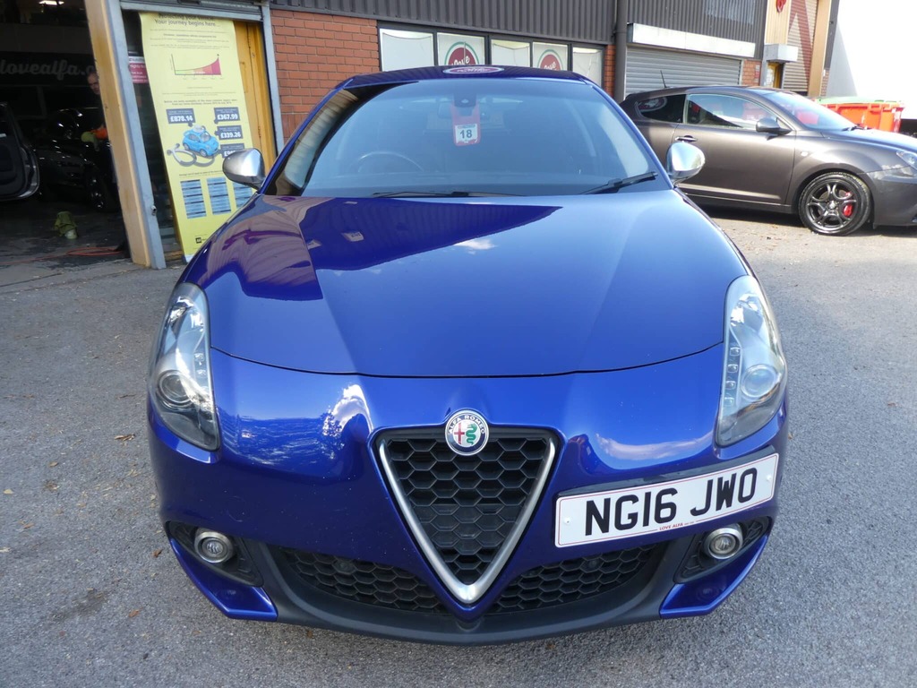 Alfa Romeo Giulietta 1.6 Jtdm-2 120 Tecnica Start Stop Hatchback NG16JWO #2