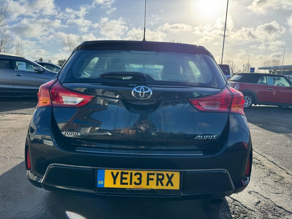 Toyota Auris 1.6L Icon YE13FRX Grey #6