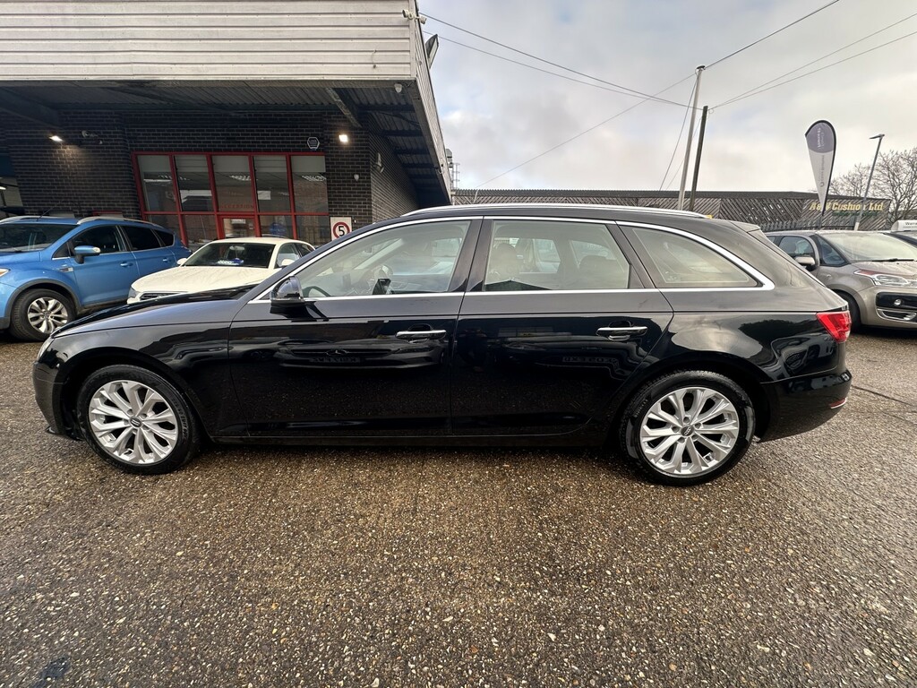 Audi A4 Avant 2.0 Tdi Ultra Se 2017 KN67ENP Black #4