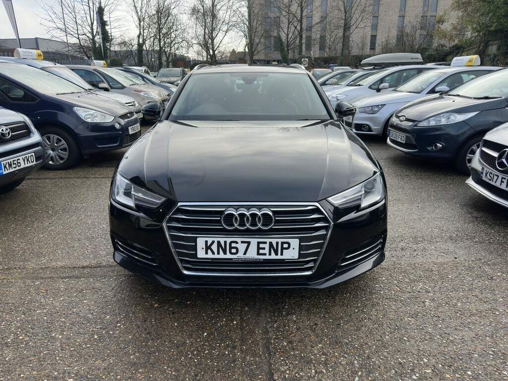 Audi A4 Avant 2.0 Tdi Ultra Se 2017 KN67ENP Black #2