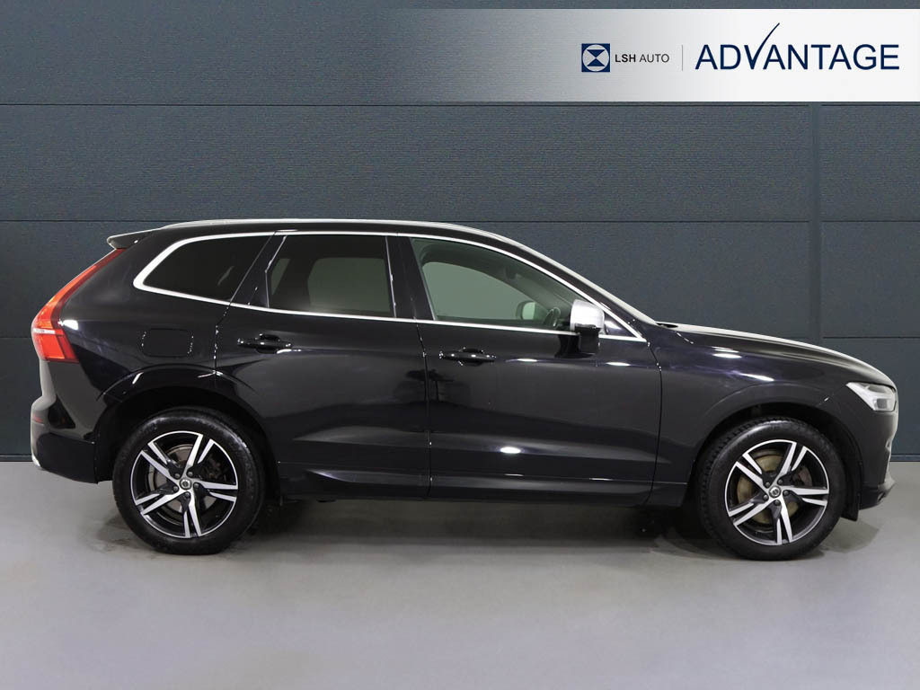 Volvo XC60 2.0 D4 R Design Awd Geartronic YK19JUJ Black #3