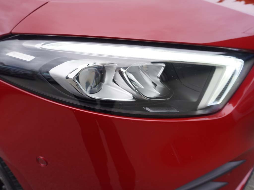 Mercedes-Benz A Class A180 Amg Line Premium Edition BG22LMJ Red #6