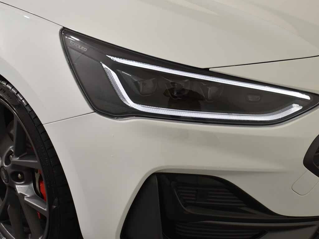 Ford Focus 2.3 Ecoboost St White #6