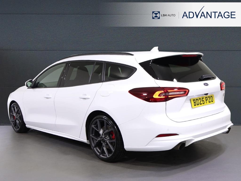 Ford Focus 2.3 Ecoboost St White #2