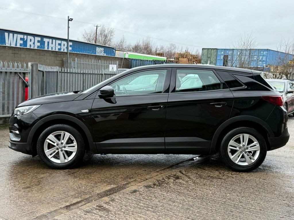 Vauxhall Grandland X 1.2 Turbo Gpf Se Suv Euro 6 Ss CV19AOR Black #6