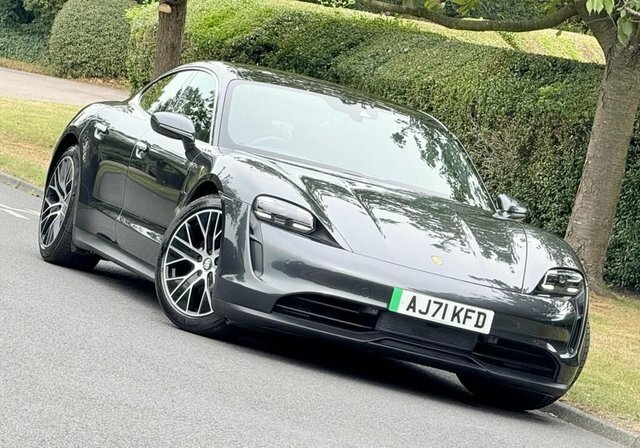 Porsche Taycan Performance Plus 93.4Kwh Saloon Grey