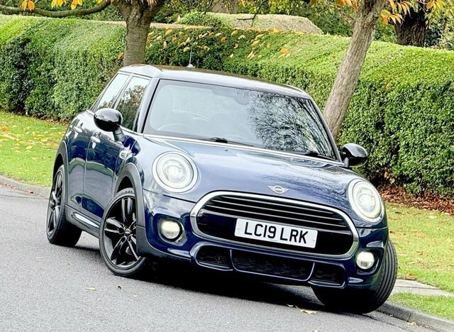 Mini Hatch 1.5 Cooper Sport Hatchback Steptronic E Blue
