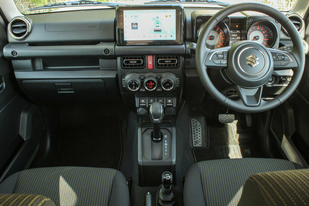 Suzuki Jimny Sierra FJ74HYK #2