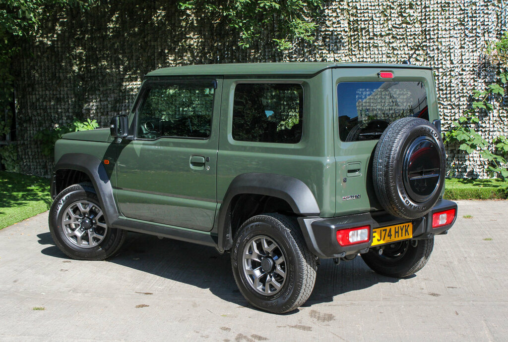 Suzuki Jimny Sierra FJ74HYK #6