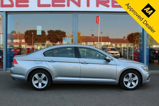 Volkswagen Passat 1.6 Tdi Se Nav Saloon Dsg Euro 6 S S Silver #2