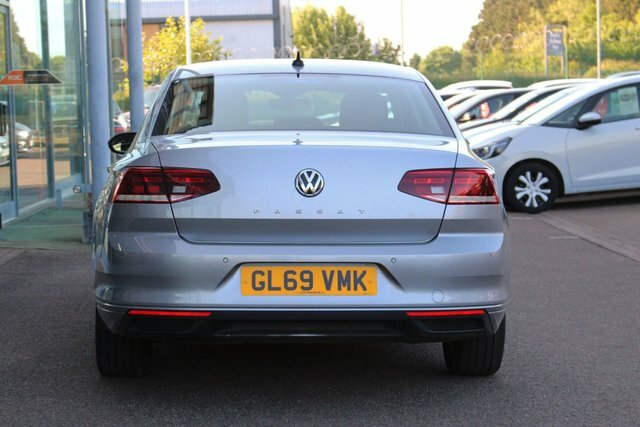 Volkswagen Passat 1.6 Tdi Se Nav Saloon Dsg Euro 6 S S Silver #6