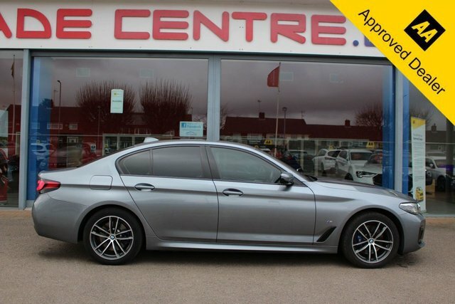 BMW 5 Series 2.0 530E 12Kwh M Sport Saloon Plug-in H YP70AVX Blue #2