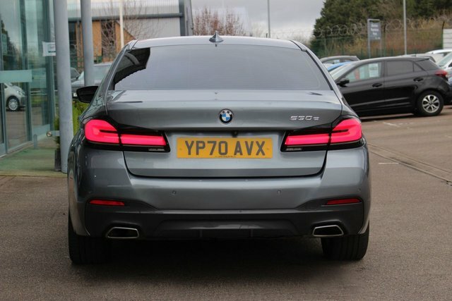 BMW 5 Series 2.0 530E 12Kwh M Sport Saloon Plug-in H YP70AVX Blue #6