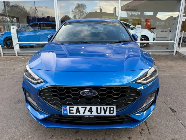 Ford Focus Hatchback EA74UVB Blue #4