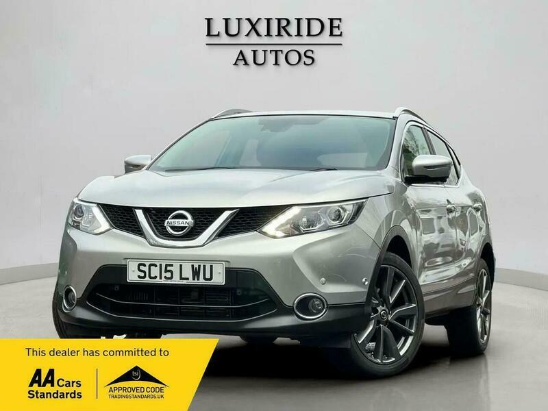 Nissan Qashqai 1.2 Dig-t Tekna Xtron Silver