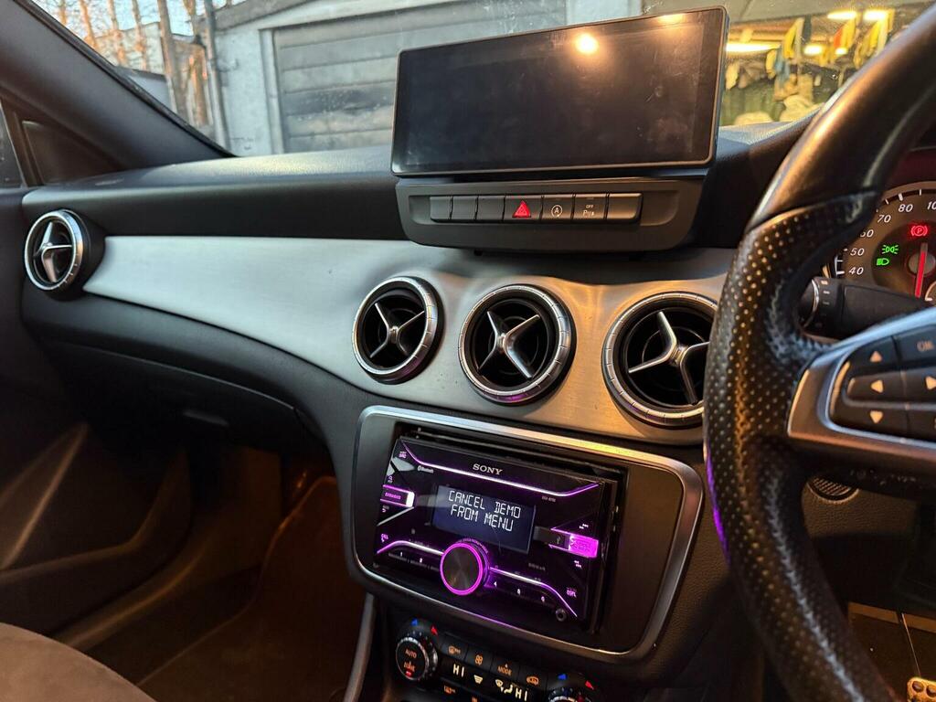 Mercedes-Benz CLA Class Saloon 2.1 Cla200 Cdi Amg Sport Coupe Euro 6 Ss Black #3