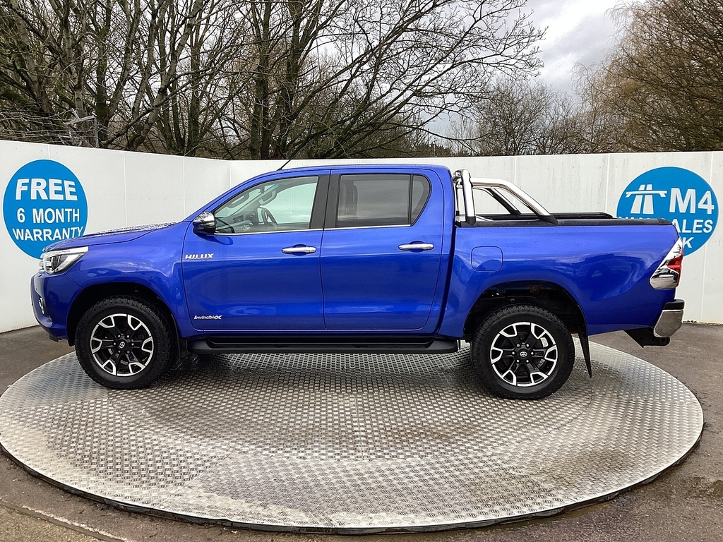 Toyota HILUX D-4d Invincible X 4X4 Euro 6 D C A C No Vat U Blue #6