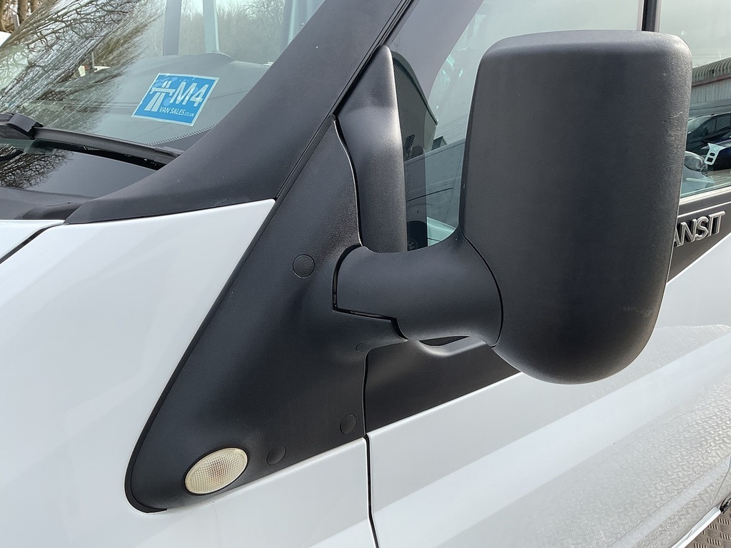 Seat  Diesel White #43